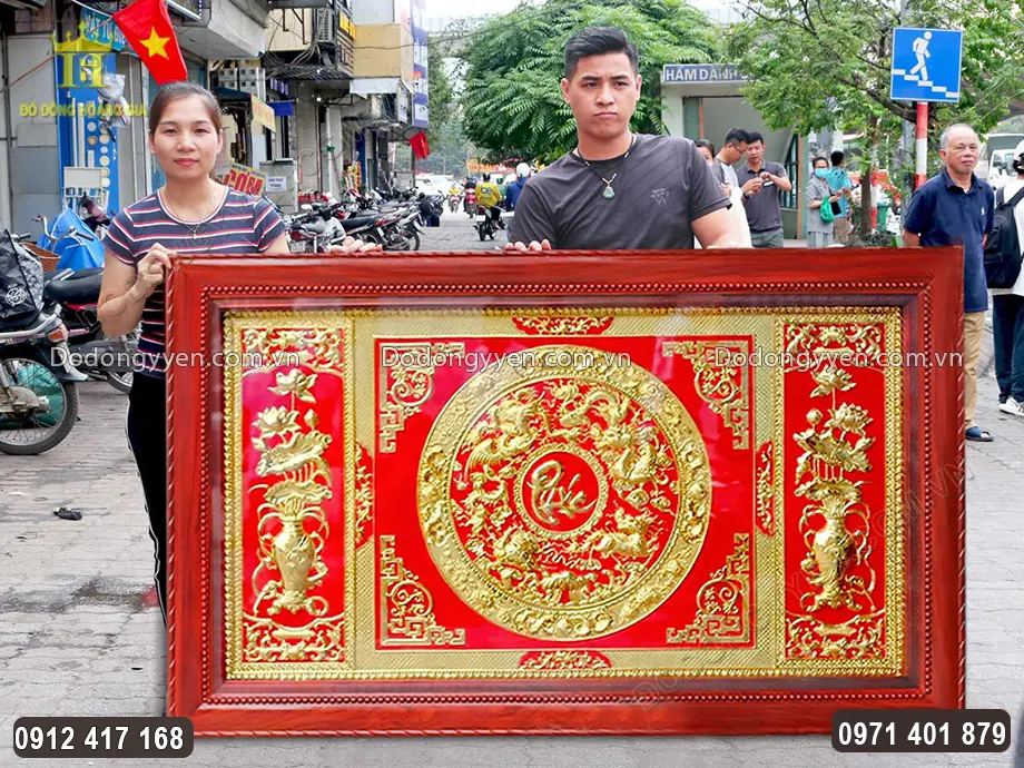 Khung tranh bằng gỗ tự nhi&ecirc;n chắc chắn